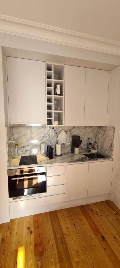 Bombarda Palace Studio Apartment Порто Екстериор снимка
